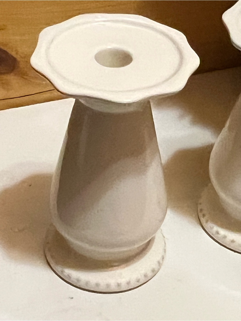 Pair of Cream Ceramic Scalloped Candle Holders - Picture 2 of 3